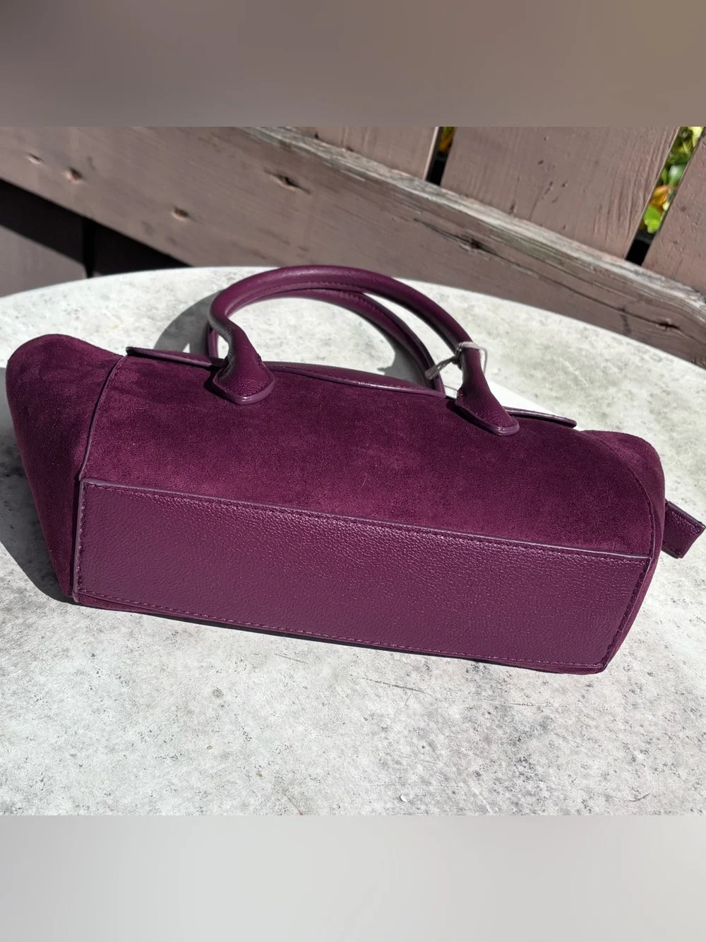 🎉NWT🎉 Elegant Burgundy Winged Satchel Handbag with Top Handles